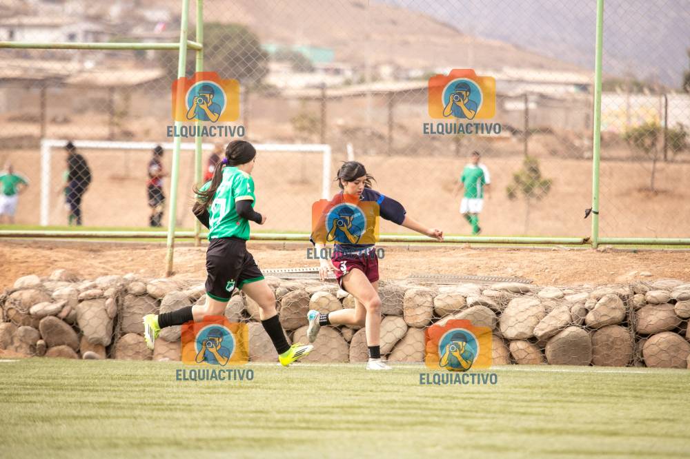 Fotografía del evento Oscar Aldunate Vs Femenina Dominos