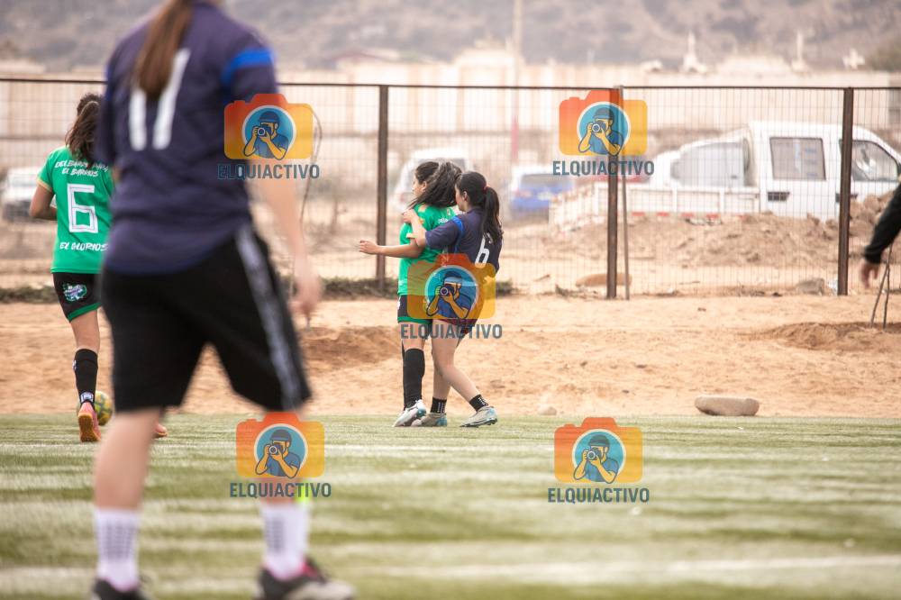 Fotografía del evento Oscar Aldunate Vs Femenina Dominos
