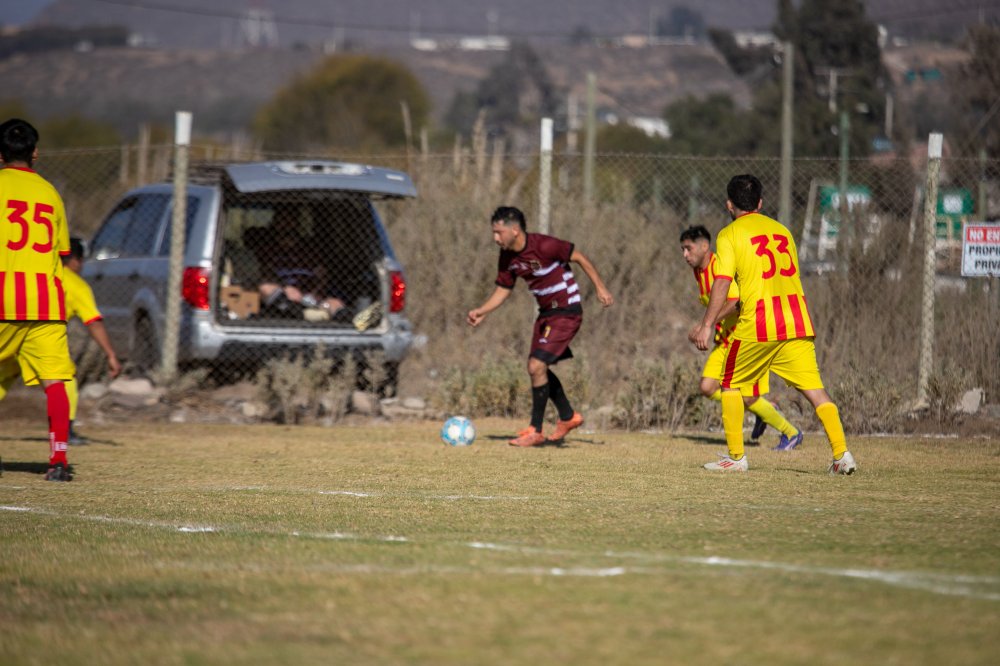 Fotos del evento deportivo Cd Estrella Roja Vs Cd Quilacan Honor